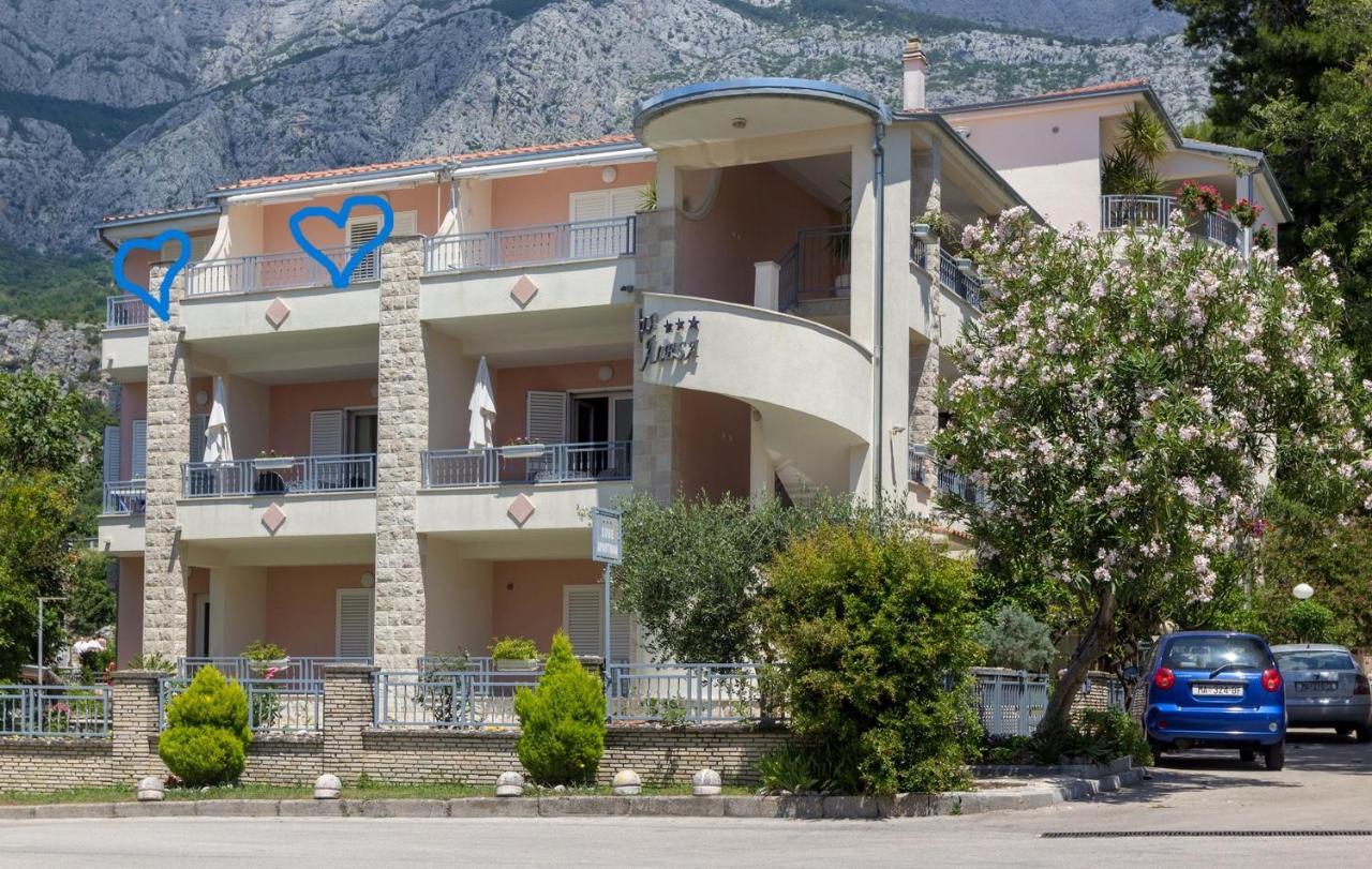 Villa Alesa Tučepi Eksteriør billede